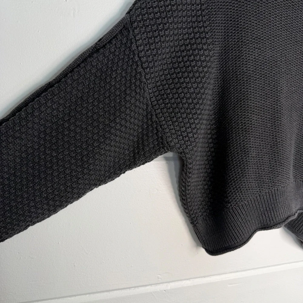 Hollister Medium Gray Sweater Dolman Sleeves Contrasting Knit‎